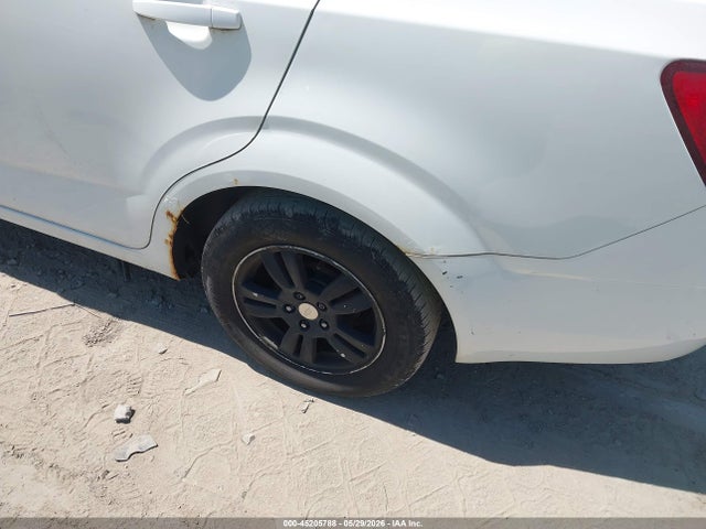 2015 Chevrolet Sonic Lt Auto მანქანა იყიდება აუქციონზე, vin: 1G1JC5SH4F4163921, აუქციონის ნომერი: 45205788