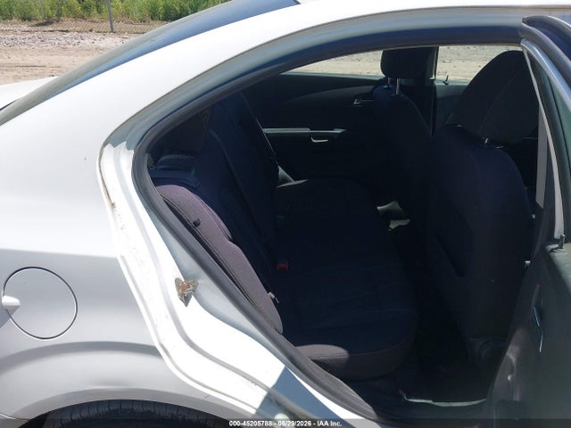 2015 Chevrolet Sonic Lt Auto მანქანა იყიდება აუქციონზე, vin: 1G1JC5SH4F4163921, აუქციონის ნომერი: 45205788