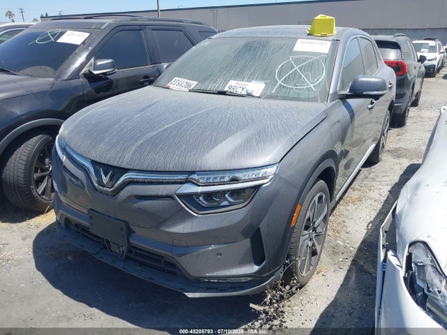 Vinfast Vf 8 Plus 2024 RLLV1AFA0RH007981 Image 2