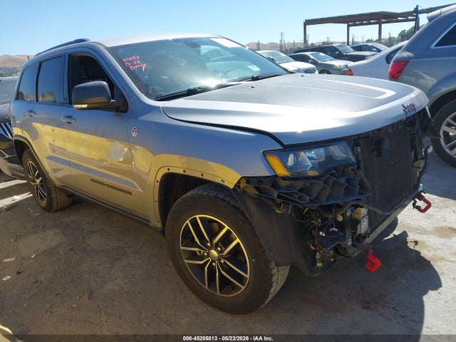 45205813 :رقم المزاد ، 1C4RJFLGXHC751780 vin ، 2017 Jeep Grand Cherokee Trailhawk 4x4 مزاد بيع