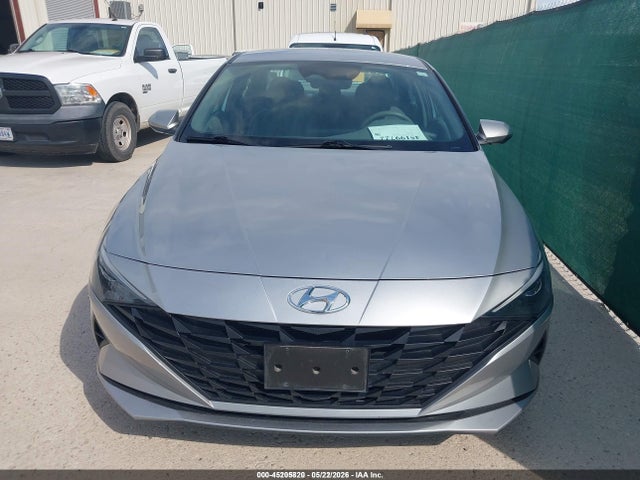 Продажа на аукционе авто 2021 Hyundai Elantra Se, vin: 5NPLL4AG1MH050776, номер лота: 45205820