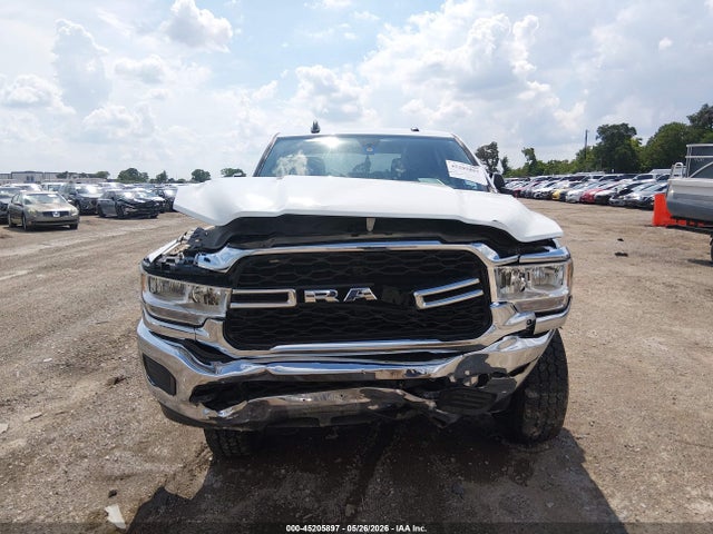 2020 Ram 2500 Tradesman  4x4 8' Box მანქანა იყიდება აუქციონზე, vin: 3C6UR5HJ3LG141671, აუქციონის ნომერი: 45205897