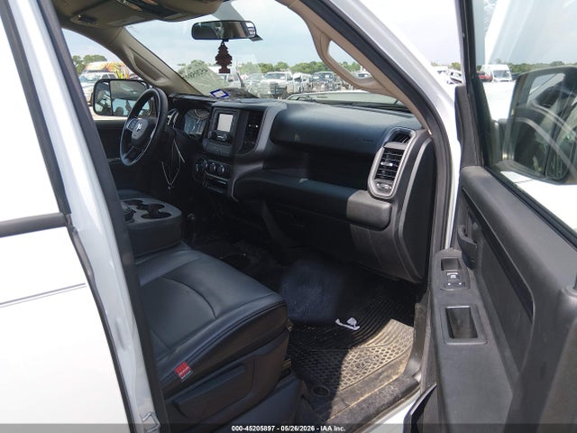 2020 Ram 2500 Tradesman  4x4 8' Box მანქანა იყიდება აუქციონზე, vin: 3C6UR5HJ3LG141671, აუქციონის ნომერი: 45205897
