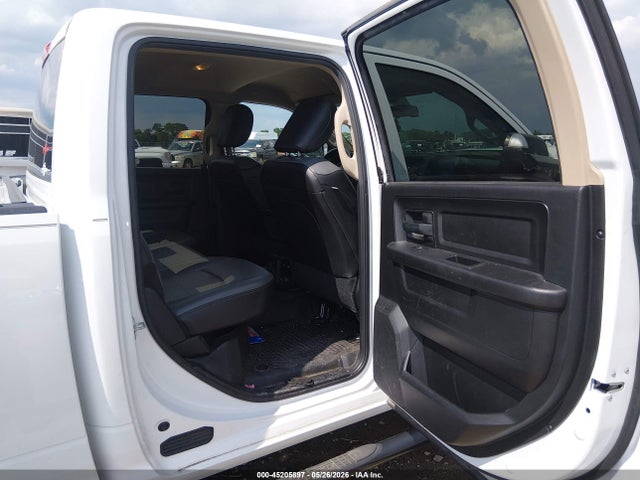 2020 Ram 2500 Tradesman  4x4 8' Box მანქანა იყიდება აუქციონზე, vin: 3C6UR5HJ3LG141671, აუქციონის ნომერი: 45205897