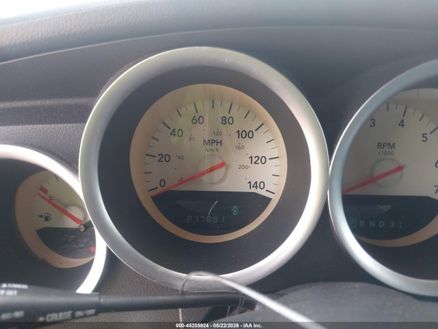 45205924 :رقم المزاد ، 2D4FV48V45H567952 vin ، 2005 Dodge Magnum Se مزاد بيع