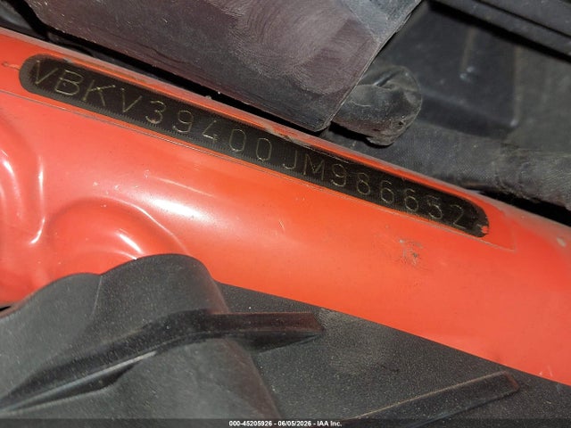 KTM 1290 Super Duke R 2018 VBKV39400JM986652 Image 10