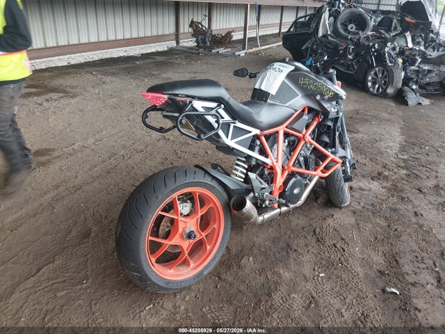 KTM 1290 Super Duke R 2018 VBKV39400JM986652 Image 4