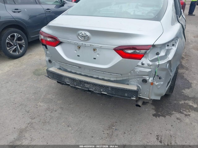2023 Toyota Camry Le მანქანა იყიდება აუქციონზე, vin: 4T1C11BK3PU076261, აუქციონის ნომერი: 45205930