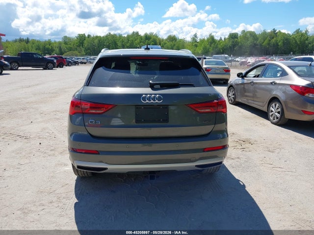 2020 Audi Q3 Premium 45 Tfsi Quattro Tiptronic მანქანა იყიდება აუქციონზე, vin: WA1AECF37L1107628, აუქციონის ნომერი: 45205997