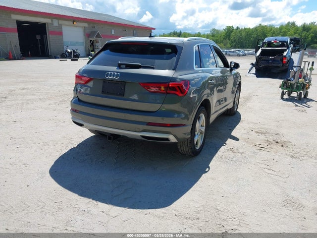 2020 Audi Q3 Premium 45 Tfsi Quattro Tiptronic მანქანა იყიდება აუქციონზე, vin: WA1AECF37L1107628, აუქციონის ნომერი: 45205997