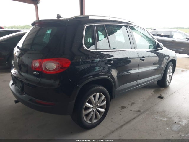 2011 Volkswagen Tiguan Se მანქანა იყიდება აუქციონზე, vin: WVGAV7AX3BW556423, აუქციონის ნომერი: 45206031