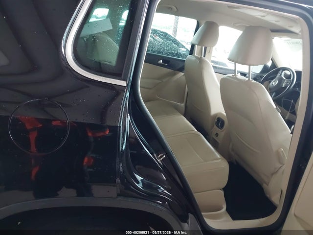 2011 Volkswagen Tiguan Se მანქანა იყიდება აუქციონზე, vin: WVGAV7AX3BW556423, აუქციონის ნომერი: 45206031