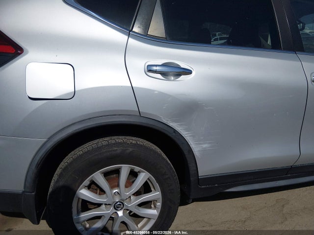 JN8AT2MV8HW277604 Nissan ROGUE SV