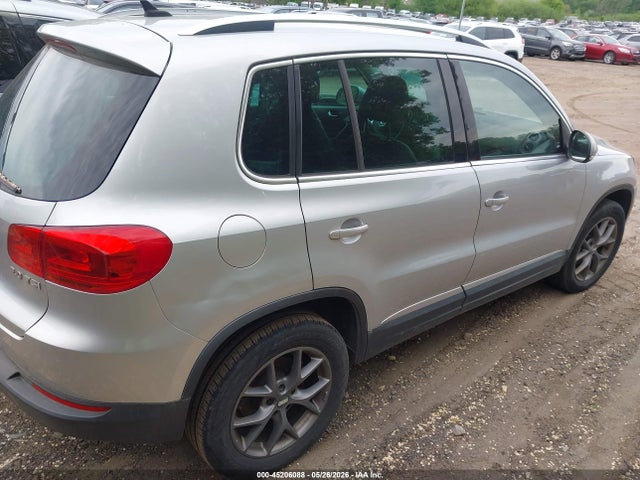 Продажа на аукционе авто 2013 Volkswagen Tiguan Se, vin: WVGAV3AX0DW594722, номер лота: 45206088