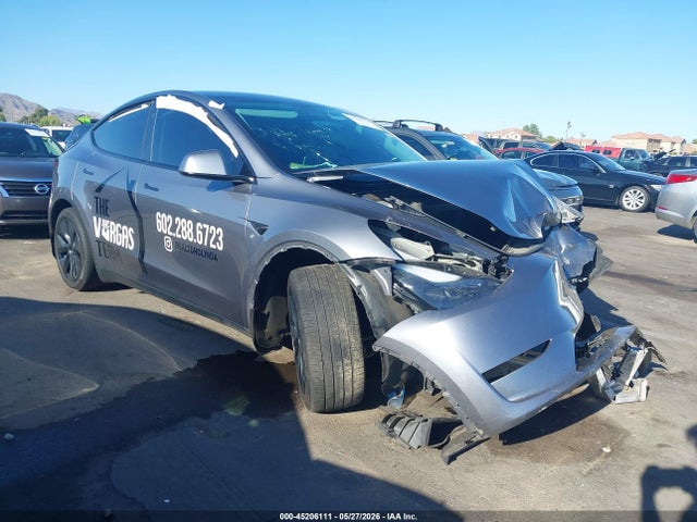 Auction sale of the 2025 Tesla Model Y Long Range Dual Motor Rear-wheel Drive, vin: 7SAYGDED1SF222040, lot number: 45206111