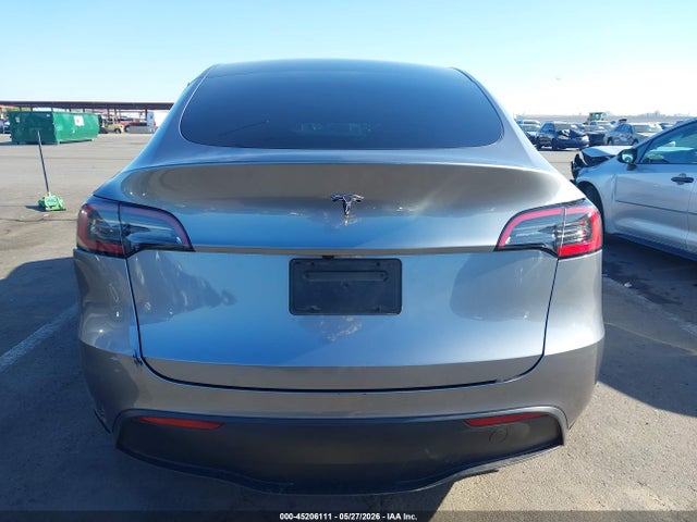 7SAYGDED1SF222040 Tesla Model Y Long Range Dual Motor Rear-wheel Drive