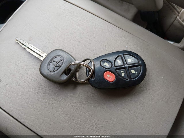 45206139 :رقم المزاد ، 5TDZA22C55S224859 vin ، 2005 Toyota Sienna Xle مزاد بيع