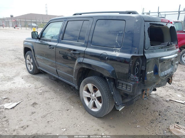 2016 Jeep Patriot Latitude მანქანა იყიდება აუქციონზე, vin: 1C4NJRFB4GD535271, აუქციონის ნომერი: 45206151