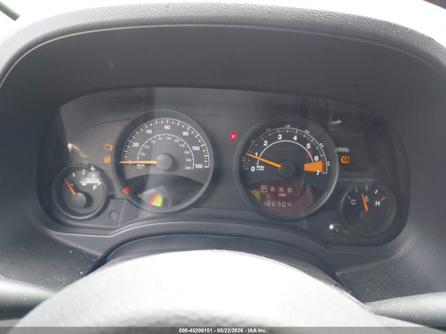 2016 Jeep Patriot Latitude მანქანა იყიდება აუქციონზე, vin: 1C4NJRFB4GD535271, აუქციონის ნომერი: 45206151