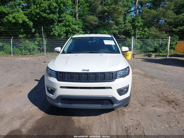 2020 Jeep Compass Latitude 4x4 მანქანა იყიდება აუქციონზე, vin: 3C4NJDBB1LT147007, აუქციონის ნომერი: 45206158