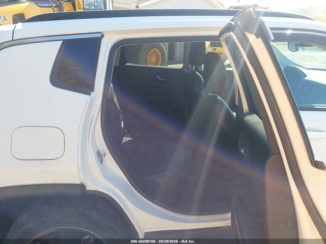 2020 Jeep Compass Latitude 4x4 მანქანა იყიდება აუქციონზე, vin: 3C4NJDBB1LT147007, აუქციონის ნომერი: 45206158