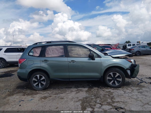Subaru Forester 2.5i 2018 JF2SJABC1JH601750 Image 13