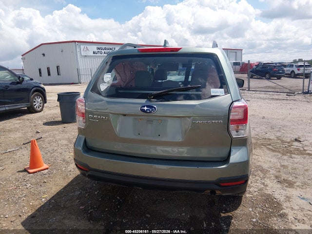 Subaru Forester 2.5i 2018 JF2SJABC1JH601750 Image 16