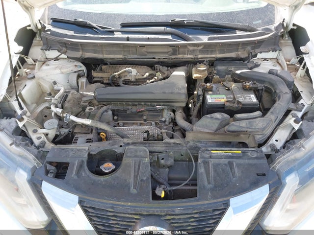 Nissan ROGUE SV 2017 5N1AT2MTXHC824847 Image 10