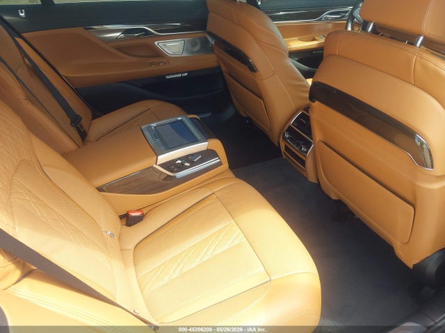 Продаж на аукціоні авто 2016 Bmw 750i Xdrive, vin: WBA7F2C58GG418515, номер лоту: 45206208