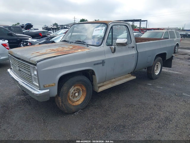 Продажа на аукционе авто 1984 Chevrolet C20, vin: 1GCGC24M3EF390322, номер лота: 45206220