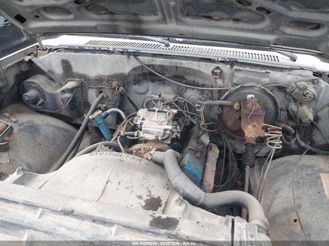 Продажа на аукционе авто 1984 Chevrolet C20, vin: 1GCGC24M3EF390322, номер лота: 45206220