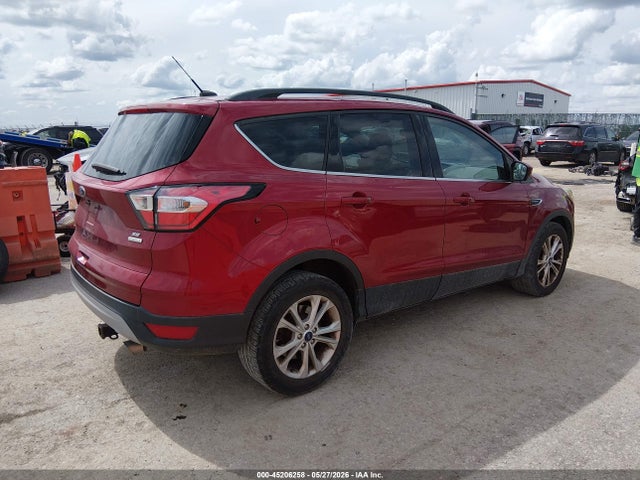 Ford ESCAPE SE 2018 1FMCU0G93JUB62426 Image 4