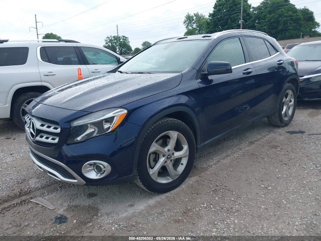 WDCTG4EB4JJ453215 Mercedes-Benz GLA 250