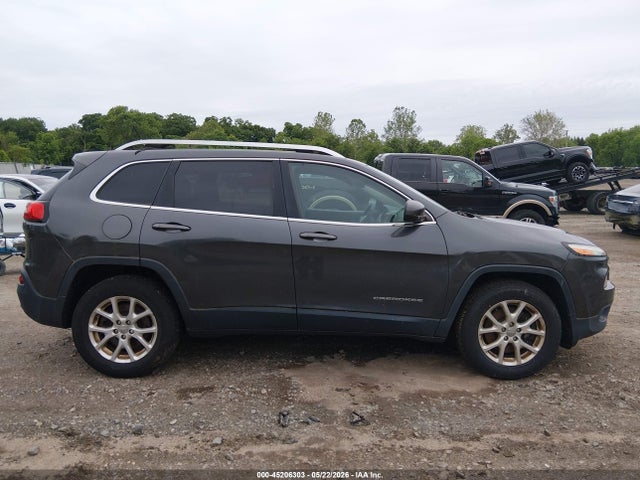 2015 Jeep Cherokee Latitude მანქანა იყიდება აუქციონზე, vin: 1C4PJMCS4FW577393, აუქციონის ნომერი: 45206303