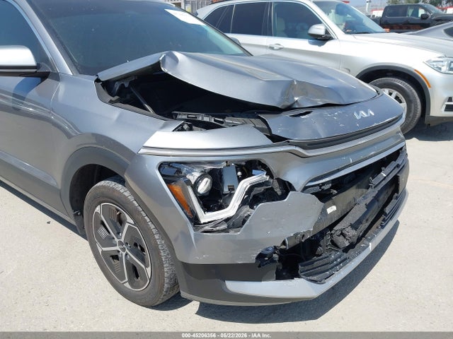 KNDCP3LE1S5216236 KIA NIRO LX