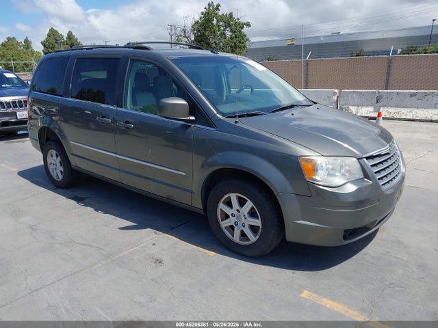 Продажа на аукционе авто 2010 Chrysler Town & Country Touring Plus, vin: 2A4RR8D19AR428925, номер лота: 45206381