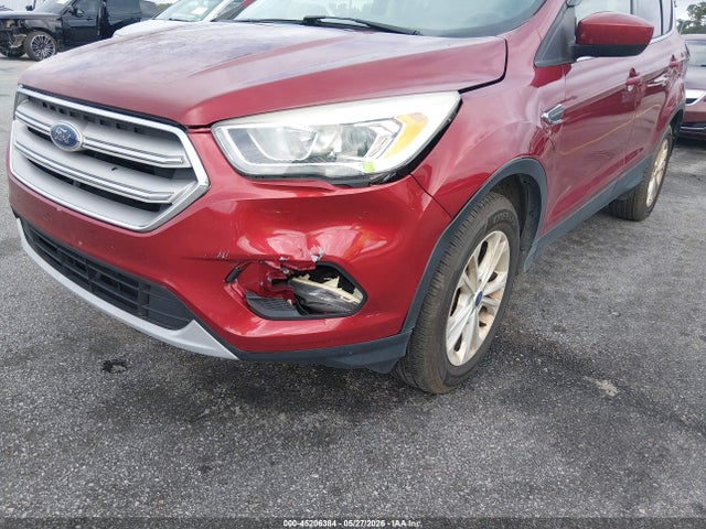 45206384 :رقم المزاد ، 1FMCU9HDXJUB67095 vin ، 2018 Ford Escape Sel مزاد بيع