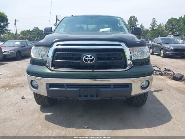 Продажа на аукционе авто 2011 Toyota Tundra Grade 5.7l V8, vin: 5TFUW5F18BX200714, номер лота: 45206387