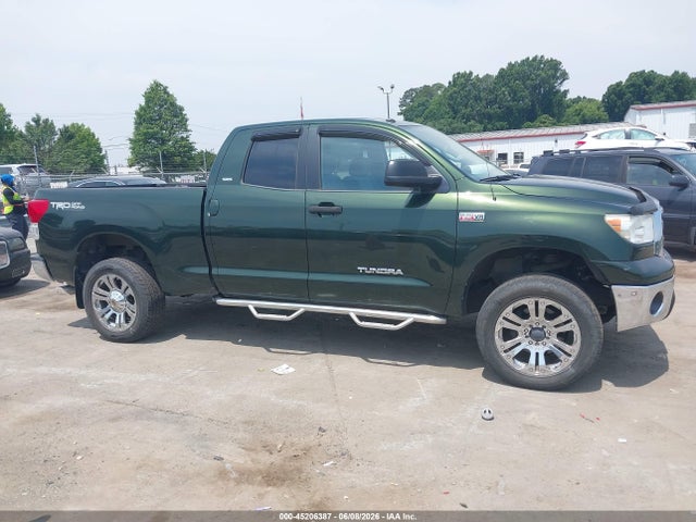 Продажа на аукционе авто 2011 Toyota Tundra Grade 5.7l V8, vin: 5TFUW5F18BX200714, номер лота: 45206387