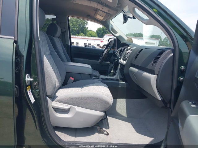 Продажа на аукционе авто 2011 Toyota Tundra Grade 5.7l V8, vin: 5TFUW5F18BX200714, номер лота: 45206387
