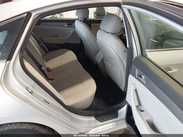 Продажа на аукционе авто 2018 Hyundai Sonata Eco, vin: 5NPE24AA5JH687415, номер лота: 45206392