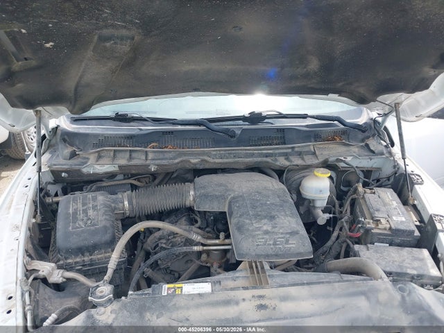 45206396 :رقم المزاد ، 1C6RR7FG2NS232774 vin ، 2022 Ram 1500 Classic Tradesman  4x4 6'4 Box مزاد بيع