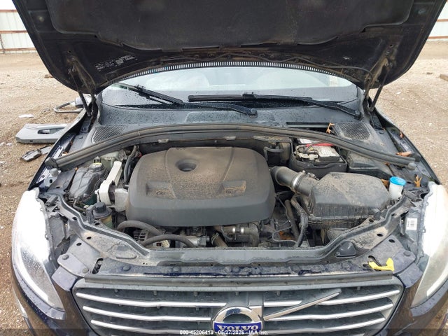 Volvo Xc60 T5 2017 YV440MDJ1H2196460 Image 10