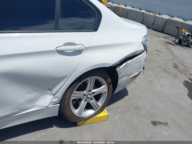 Продаж на аукціоні авто 2013 Bmw 328i, vin: WBA3C1C53DF444779, номер лоту: 45206425