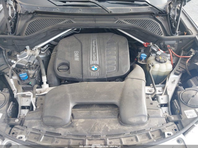 5UXKS4C5XJ0Y17851 BMW X5 Xdrive35d