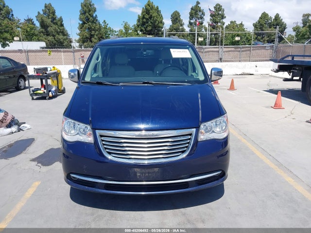 Продаж на аукціоні авто 2016 Chrysler Town & Country Touring-l Anniversary Edition, vin: 2C4RC1CG5GR190214, номер лоту: 45206492