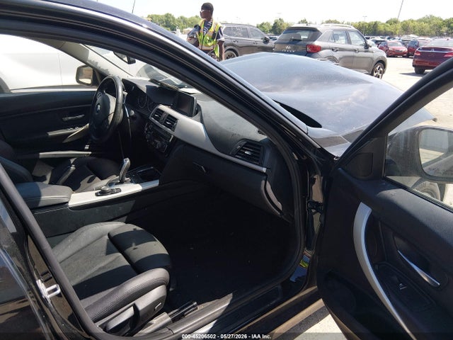 Продаж на аукціоні авто 2018 Bmw 320i Xdrive, vin: WBA8E5G50JNU45973, номер лоту: 45206502