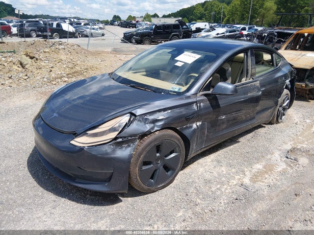 Tesla Model 3 Rear-wheel Drive 2023 5YJ3E1EA4PF671950 Image 2