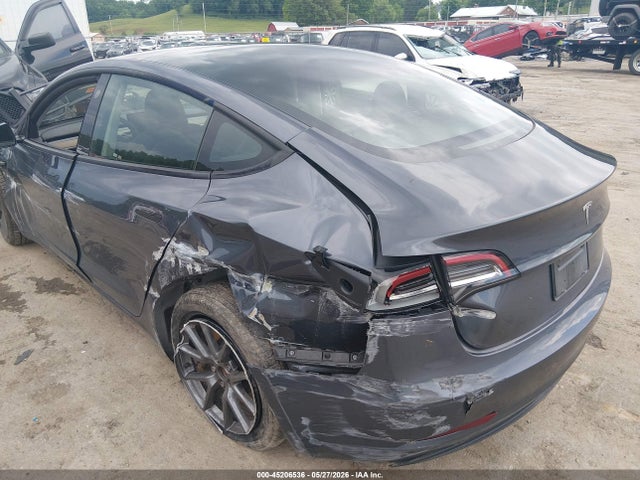 Tesla Model 3 Rear-wheel Drive 2023 5YJ3E1EA4PF671950 Image 3