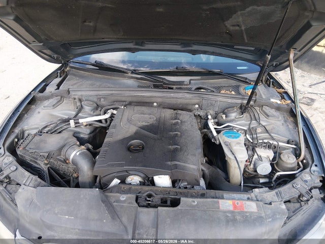 2010 Audi A5 2.0t Premium მანქანა იყიდება აუქციონზე, vin: WAULFAFR5AA001077, აუქციონის ნომერი: 45206617
